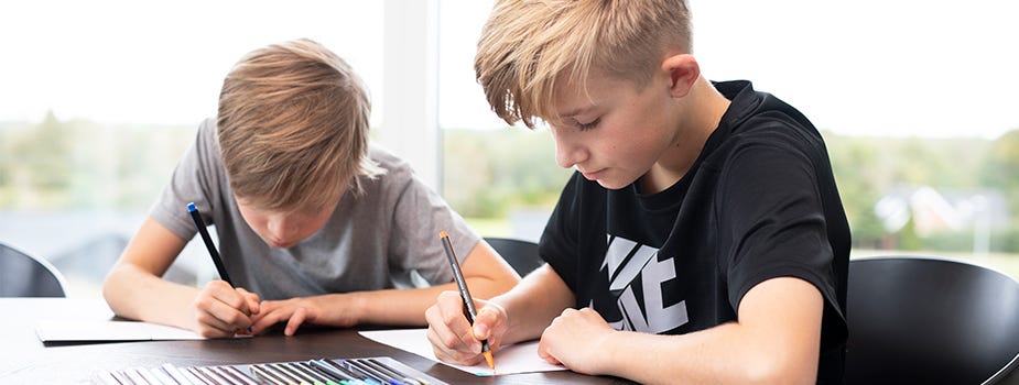Produits de base pour les écoles et les institutions
