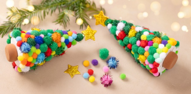 Décoration de Noël faite maison en pompons