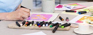 Peinture et dessin sur papier