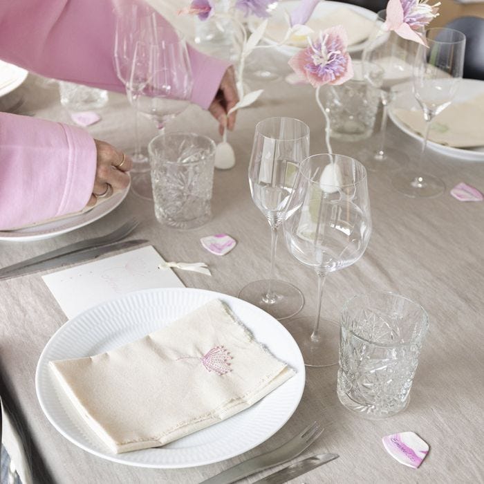 Décorations de table pastel pour 6 personnes