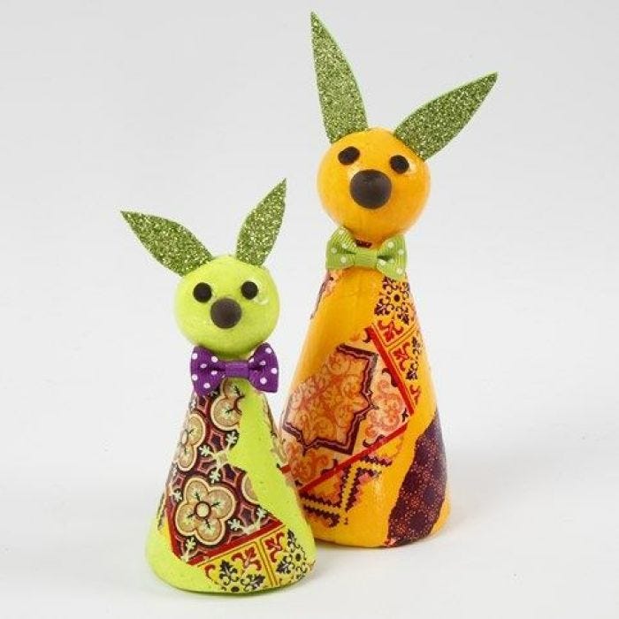 Un lapin de Pâques avec un corps de Cône avec Découpage