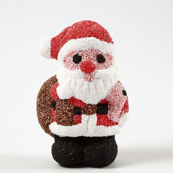 Un père Noël en polystyrène recouvert de pâte Foam Clay