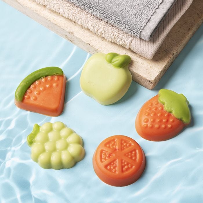Savons en forme de fruits