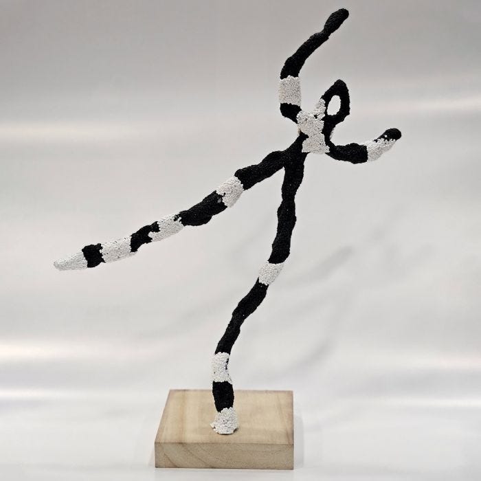 Figurine Maren en pâte Silk Clay®