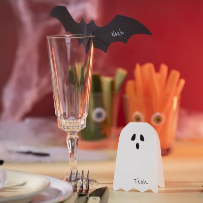 Marque-places d’Halloween en papier cartonné
