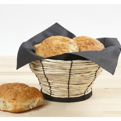 Un tissage de panier enroulé à base ferme