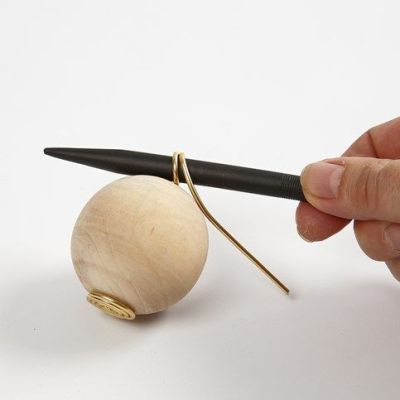 Decoreer de kersttafel met natuurlijke materialen