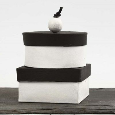 Des boîtes faites main