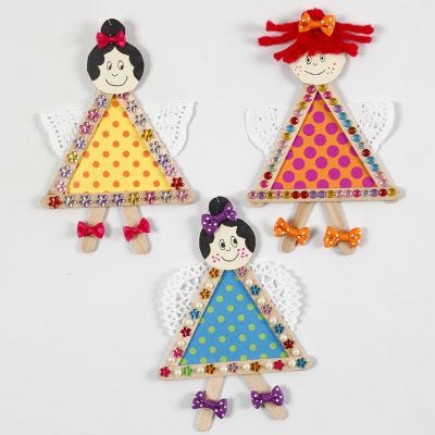 Des fées faites avec des bâtons de friskos
