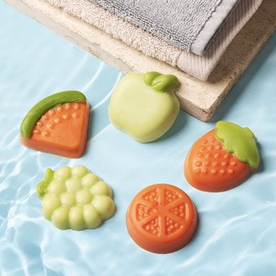 Savons en forme de fruits